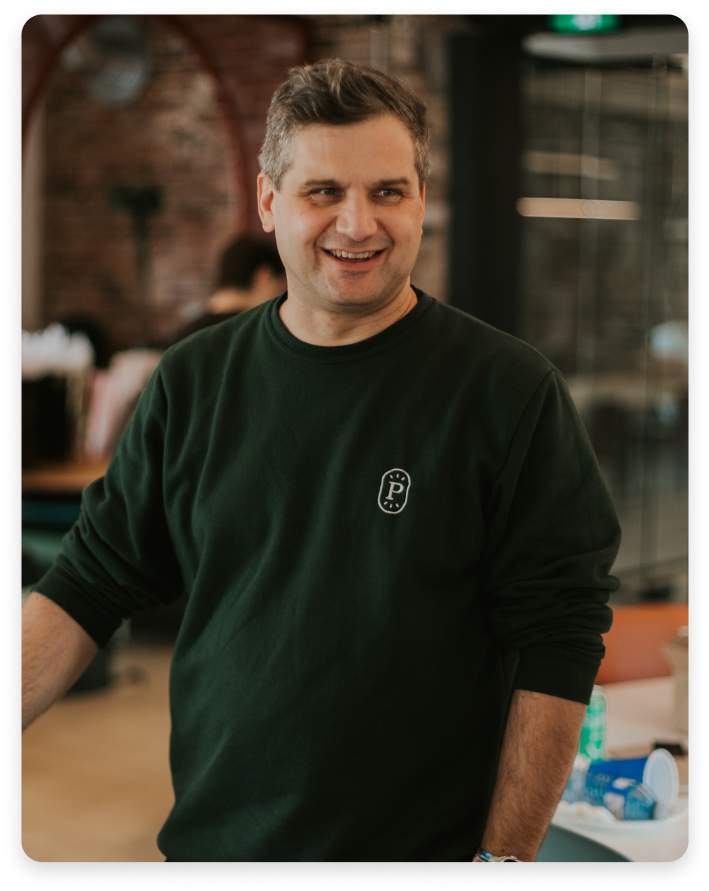 Smiling photo of Steve Bissonnette at PAW con